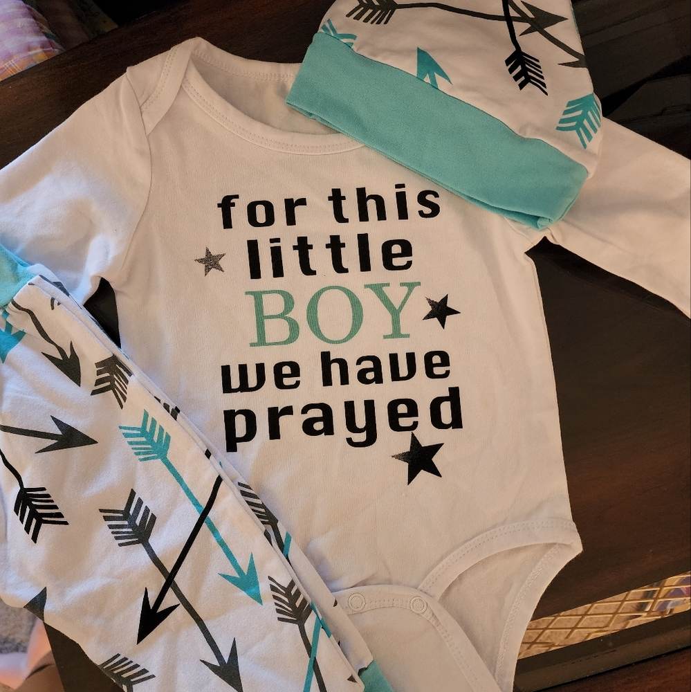 Blue Arrows outfit